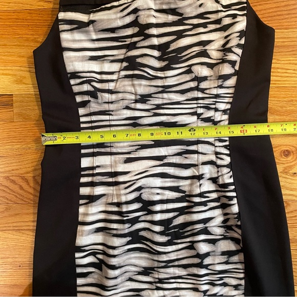 T Tahari Like New Sheath Dress - Picture 5 of 13